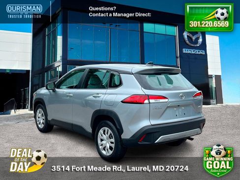 Used 2024 Toyota Corolla Cross L AWD/4WD image 4