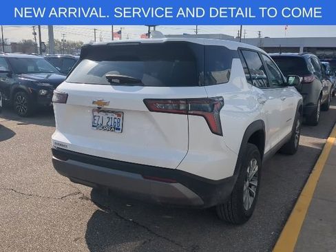 Used 2025 Chevrolet Equinox LT image 7