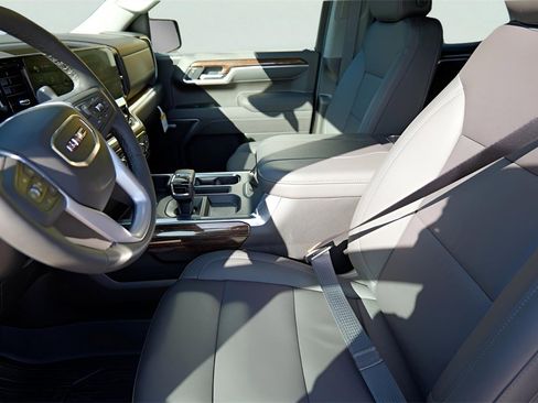 New 2026 GMC Sierra 1500 Elevation w/ Elevation Premium Package image 9