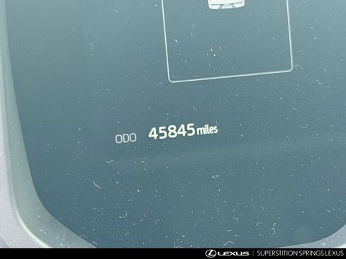 Used 2023 Toyota Tundra Platinum image 7