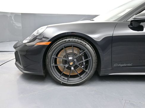 New 2026 Porsche 911 Targa 4 GTS image 12