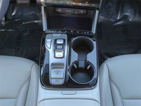 Certified 2024 Hyundai Tucson Limited image 19