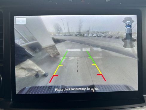 Used 2022 Ford F150 Lariat w/ Equipment Group 502A High image 14