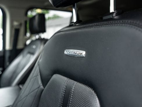 Used 2019 Ford Expedition Max Platinum AWD/4WD image 14