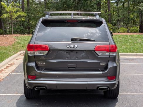 Used 2017 Jeep Grand Cherokee Summit AWD/4WD image 23