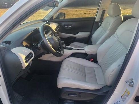 Used 2025 Honda HR-V EX-L image 9
