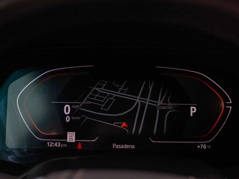 Used 2023 BMW X5 xDrive40i w/ Premium Package image 21