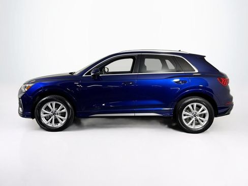 Used 2025 Audi Q3 2.0T Premium w/ Convenience Package AWD/4WD image 2
