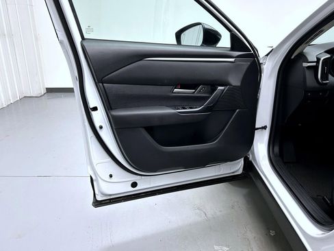 Used 2023 MAZDA CX-50 2.5 S w/ Weather Package AWD/4WD image 9