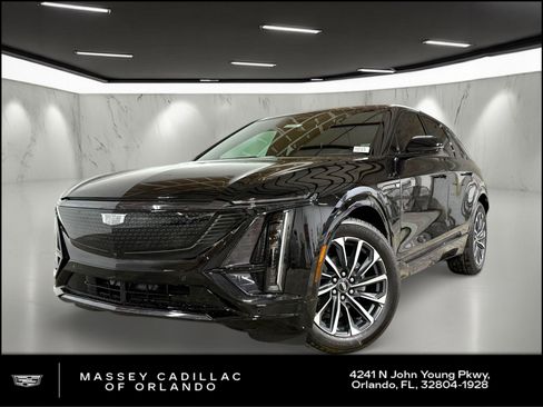 New 2026 Cadillac Lyriq Sport image 1