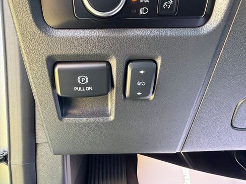 Used 2024 Ford Expedition Max Limited AWD/4WD image 33