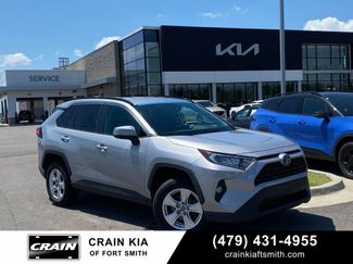 Used 2021 Toyota RAV4 XLE FWD video 1