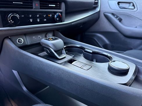 Certified 2023 Nissan Rogue S image 26