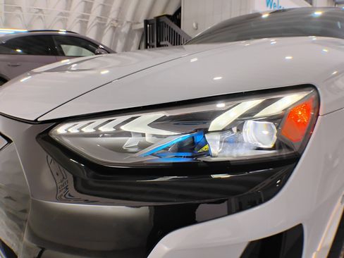 Used 2022 Audi e-tron GT Prestige w/ Prestige Package image 69