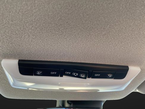 New 2025 Nissan Versa SV w/ Trunk Package image 24