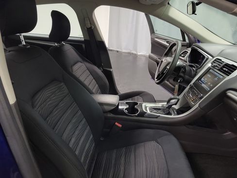 Used 2016 Ford Fusion SE FWD image 28