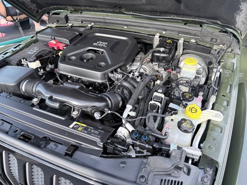 Used 2020 Jeep Wrangler Unlimited Rubicon w/ Quick Order Package 28Y Recon image 30