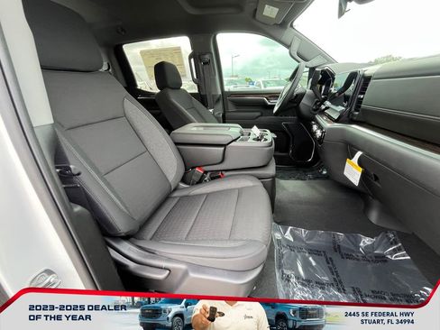 New 2026 GMC Sierra 1500 Elevation image 20