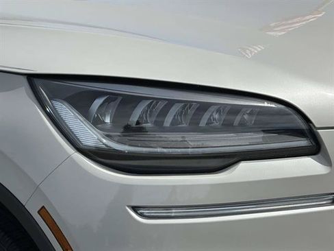 Certified 2022 Lincoln Aviator AWD w/ Premium Package image 8