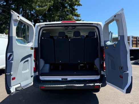 Used 2017 Ford Transit 350 XLT RWD image 17