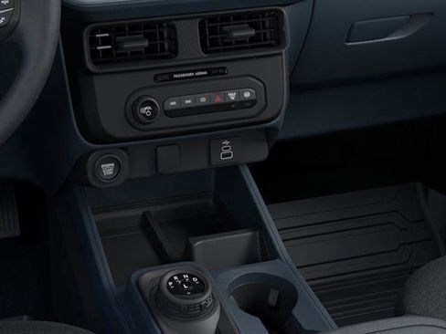 New 2026 Ford Maverick XLT w/ XLT Luxury Package image 16