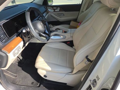 Used 2024 Mercedes-Benz GLE 450 4MATIC image 4