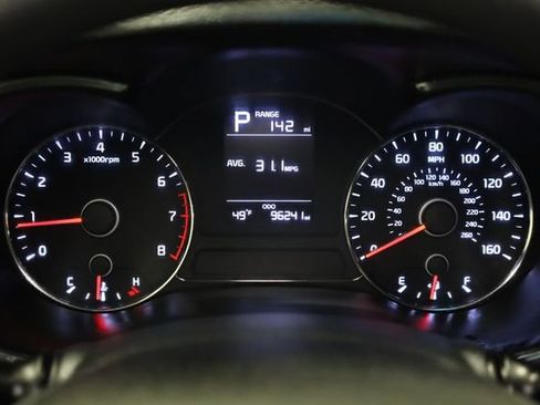 Used 2017 Kia Forte LX image 18