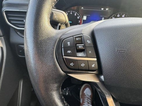 Used 2020 Ford Explorer Limited image 14