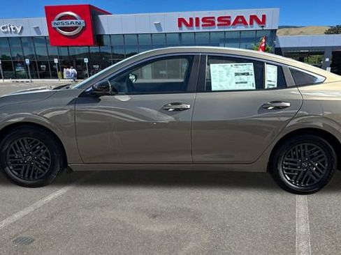 New 2026 Nissan Sentra SV w/ SV Convenience Package FWD image 6