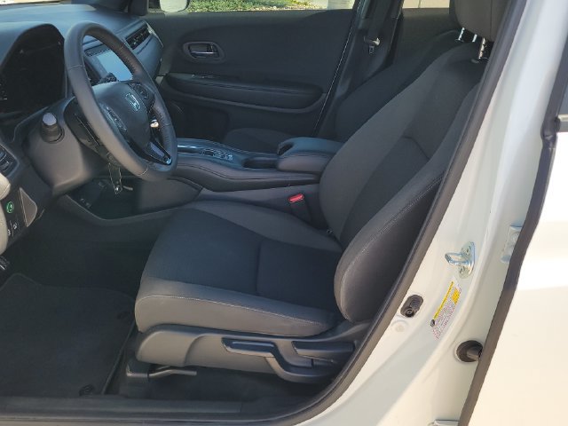 Used 2022 Honda HR-V Sport image 6