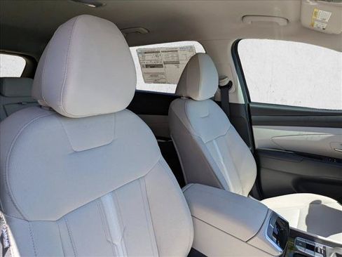 Used 2026 Hyundai Tucson SEL FWD image 21
