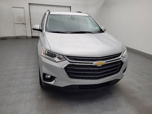 Used 2020 Chevrolet Traverse LT FWD image 14