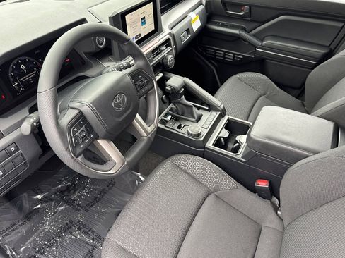 New 2026 Toyota 4Runner SR5 image 9