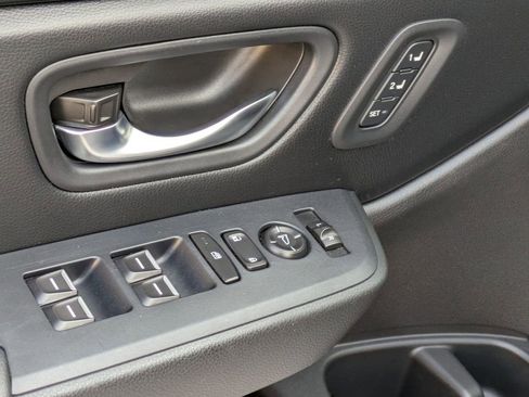 Used 2023 Honda Pilot EX-L image 13