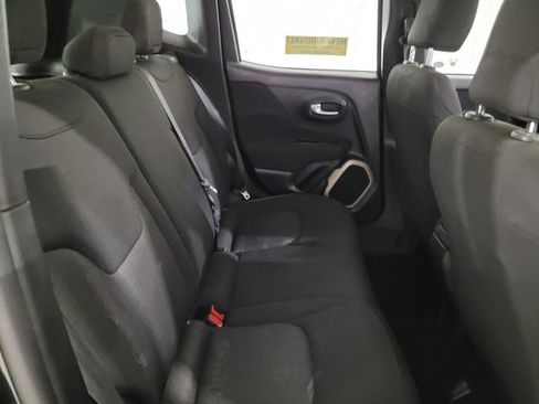 Used 2016 Jeep Renegade Sport w/ Sound Group image 38