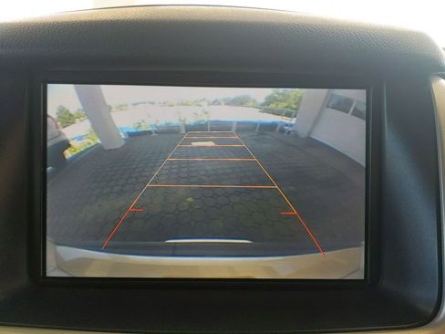 Used 2015 GMC Yukon SLT w/ Open Road Package AWD/4WD image 23
