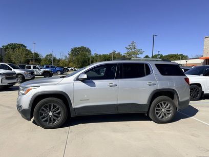 Used 2017 GMC Acadia SLT