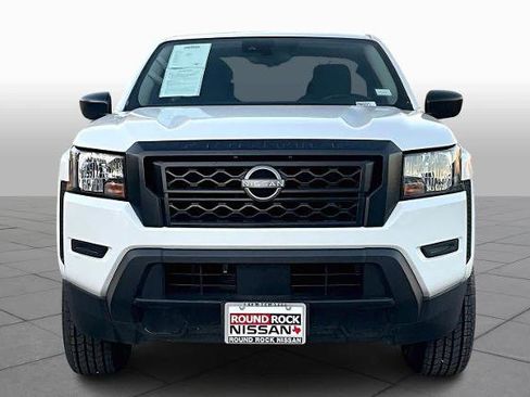 Certified 2023 Nissan Frontier S image 3