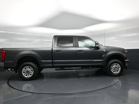 Used 2019 Ford F250 XL w/ STX Appearance Package AWD/4WD image 18