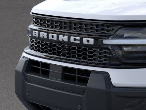 New 2025 Ford Bronco Sport Outer Banks w/ Outer Banks Tech Package+ image 39