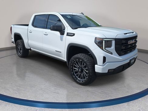 Used 2024 GMC Sierra 1500 Elevation w/ Preferred Package AWD/4WD image 3