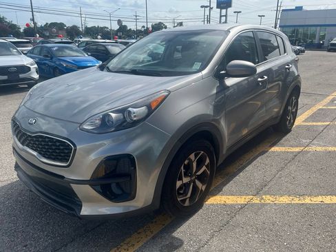 Used 2020 Kia Sportage LX FWD image 1