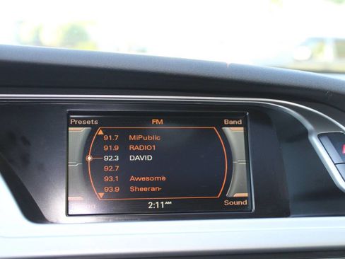 Used 2009 Audi A4 2.0T Premium Plus image 24