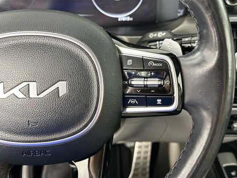 Used 2023 Kia Sorento SX Prestige w/ Panoramic Sunroof Package AWD/4WD image 26