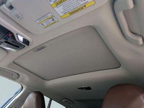 Used 2021 Subaru Outback Touring XT image 23