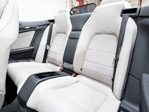 Used 2016 Mercedes-Benz E 400 Cabriolet image 22