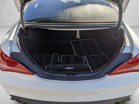 Used 2014 Mercedes-Benz CLA 250 image 6