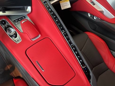 New 2025 Chevrolet Corvette Stingray Preferred Cpe w/ 2LT image 15