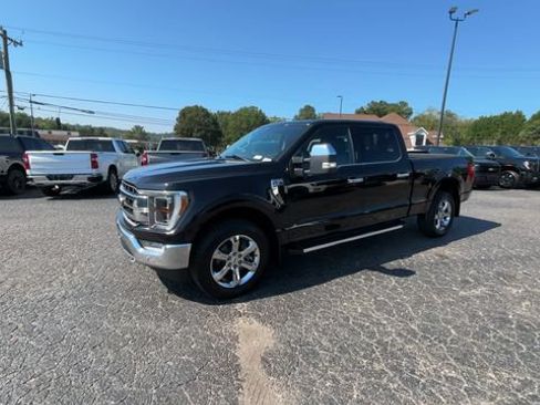 Used 2023 Ford F150 Lariat w/ Equipment Group 502A High AWD/4WD image 4