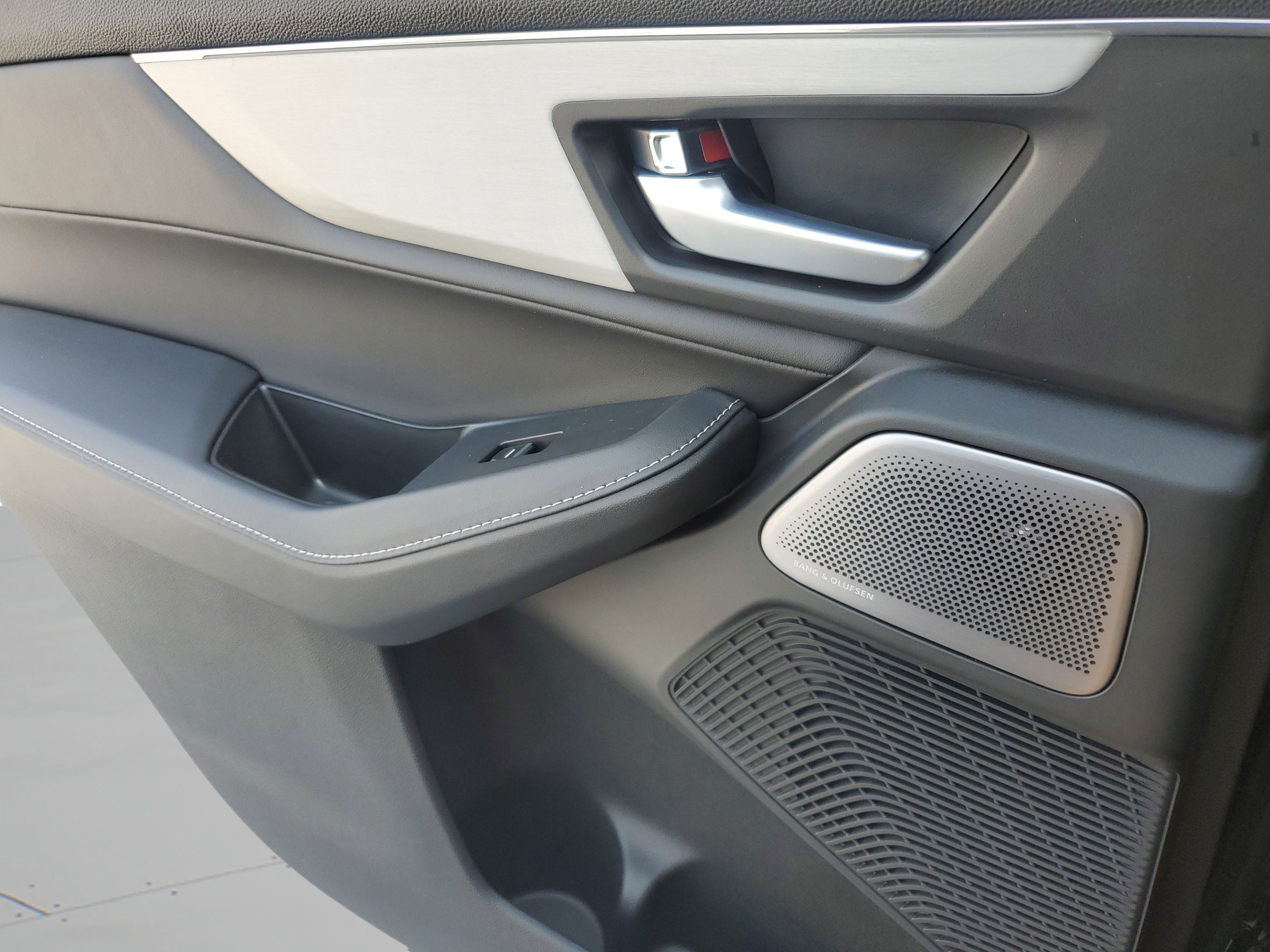 Certified 2026 Acura MDX w/ Technology Package FWD image 18
